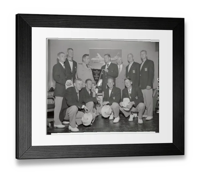 Framed Print : Portrait of Rowing Champs Attending Award Ceremony Framed Print : Portrait of Rowing Champs Attending Award Ceremony