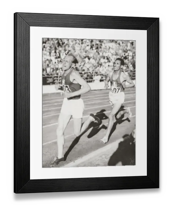 Framed Print : Emil Zapotek Winning 10, 000 Meter Event Framed Print : Emil Zapotek Winning 10, 000 Meter Event
