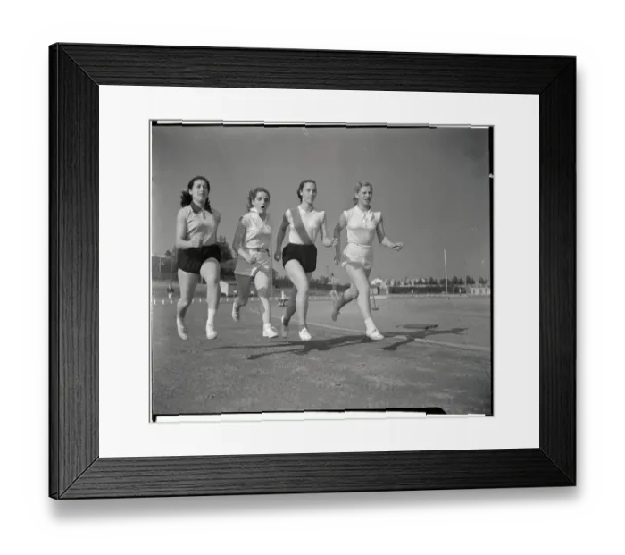 Framed Print : Argentine Olympic Women's Team Framed Print : Argentine Olympic Women's Team