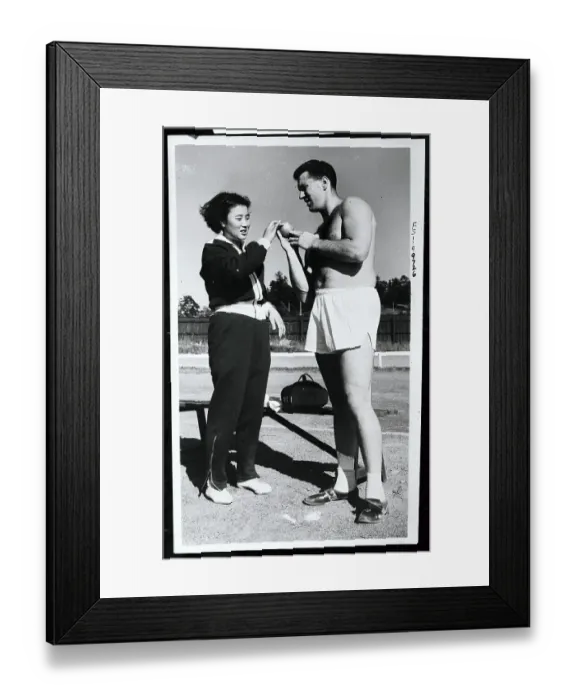 Framed Print : Olympic World Record Holder Jim Fuchs Framed Print : Olympic World Record Holder Jim Fuchs