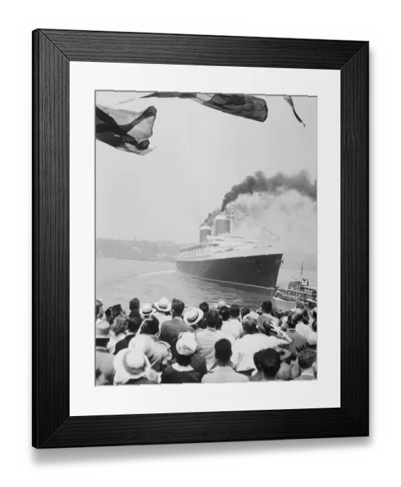 Framed Print : Crowd Watches SS United States Ocean Liner Leave New York Framed Print : Crowd Watches SS United States Ocean Liner Leave New York