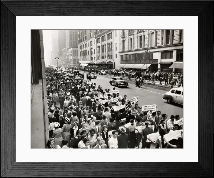 Framed Print : Peace Protest In New York