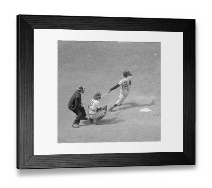 Framed Print : Willie Mays Throwing His Bat in Baseball Play Framed Print : Willie Mays Throwing His Bat in Baseball Play