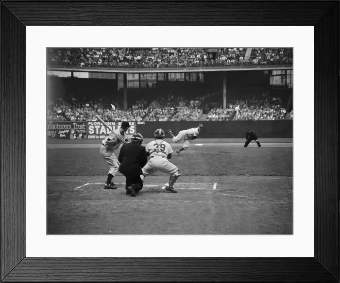 Framed Print : Ralph Branca Pitching to Bobby Thomson Framed Print : Ralph Branca Pitching to Bobby Thomson