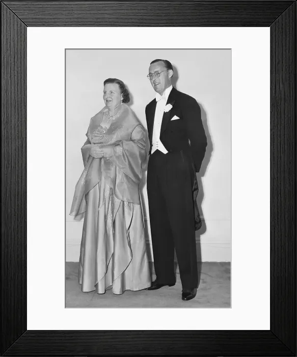 Framed Print : Portrait of Queen Juliana with Prince Bernhard Framed Print : Portrait of Queen Juliana with Prince Bernhard