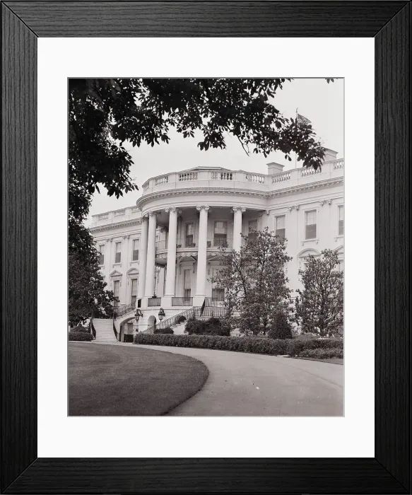 Framed Print : Exterior View of the White House Framed Print : Exterior View of the White House