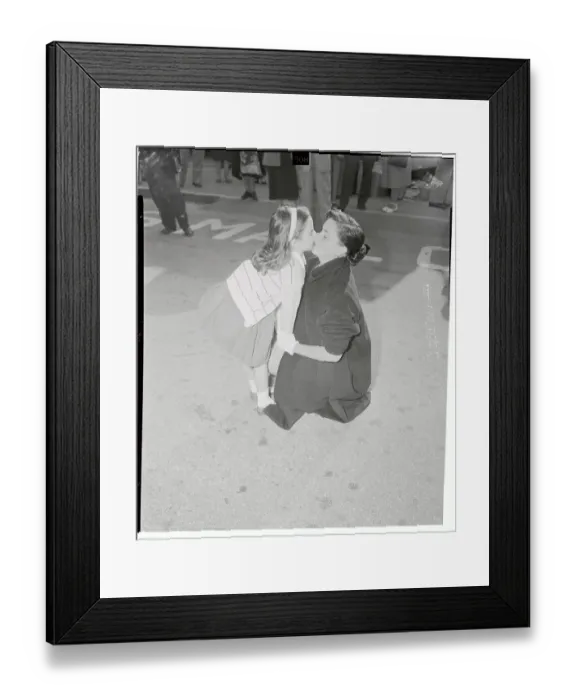 Framed Print : Judy Garland Stooping to Kiss Her Daughter Liza Framed Print : Judy Garland Stooping to Kiss Her Daughter Liza
