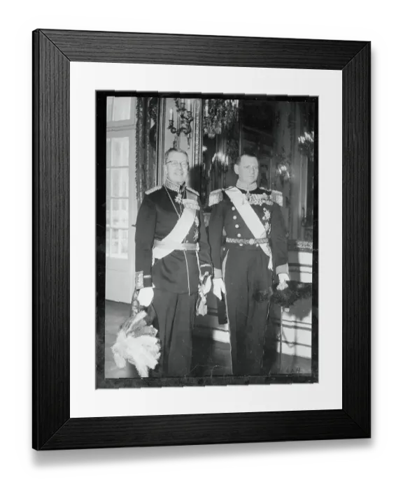 Framed Print : King Gustaf VI and King Frederick Framed Print : King Gustaf VI and King Frederick