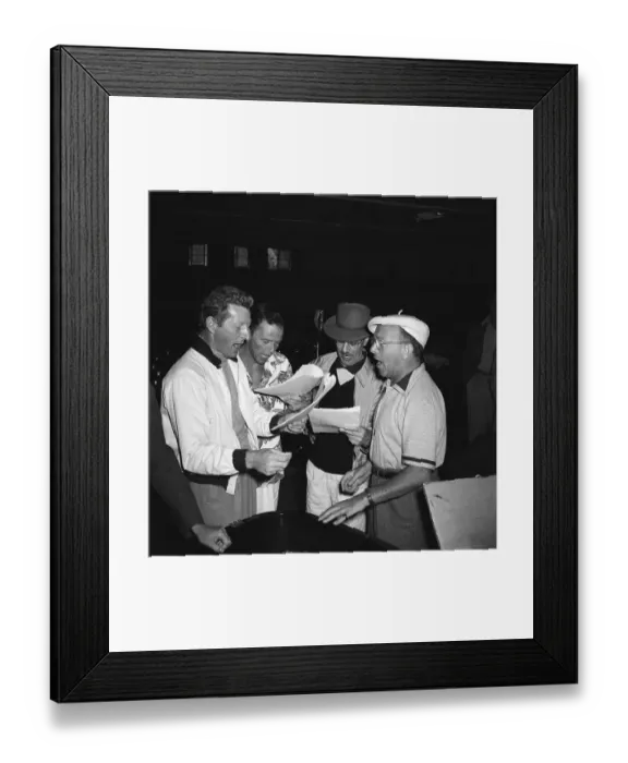 Framed Print : Danny Kaye, Frank Sinatra, Groucho Marx and George Burns Singing Framed Print : Danny Kaye, Frank Sinatra, Groucho Marx and George Burns Singing