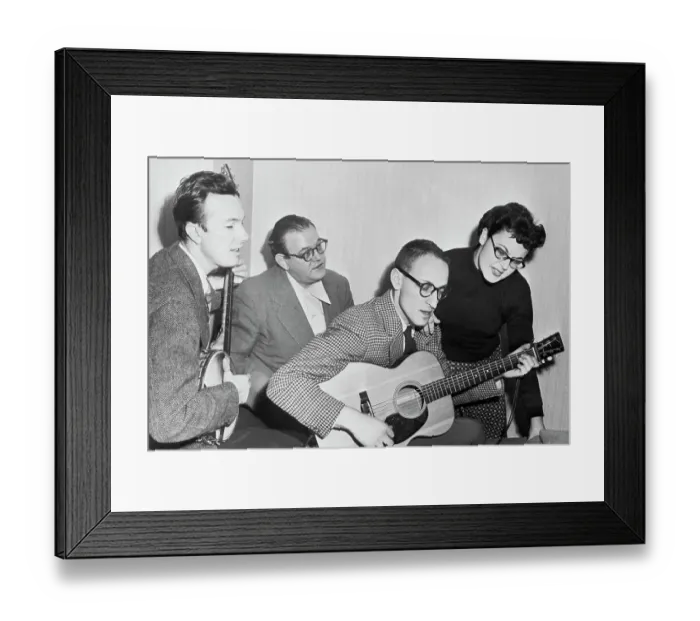 Framed Print : The Weavers Playing Music Framed Print : The Weavers Playing Music