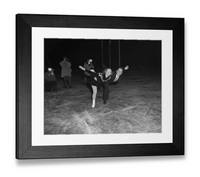 Framed Print : German Gold Medal Figure Skaters Framed Print : German Gold Medal Figure Skaters