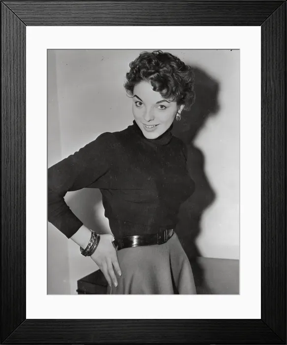Framed Print : Joan Collins At 18 Years Old Framed Print : Joan Collins At 18 Years Old