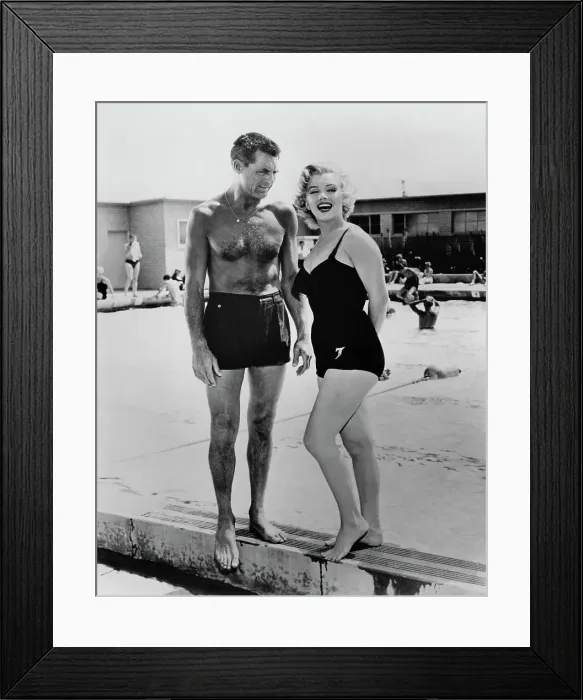 Framed Print : Marilyn Monroe with Cary Grant Framed Print : Marilyn Monroe with Cary Grant