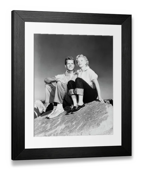 Framed Print : Marilyn Monroe and Keith Andes Framed Print : Marilyn Monroe and Keith Andes
