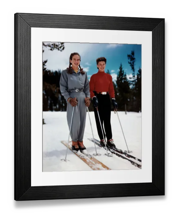 Framed Print : Gretchen Fraser and Suzy Harris Ready to Ski in Snow