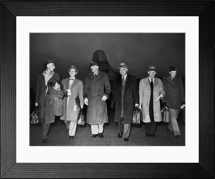 Framed Print : J Robert Oppenheimer Framed Print : J Robert Oppenheimer