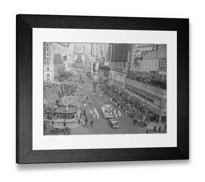 Framed Print : Balloon Soldier in Macy's Thanksgiving Day Parade Framed Print : Balloon Soldier in Macy's Thanksgiving Day Parade