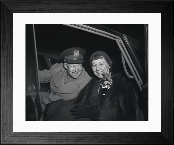Framed Print : Eisenhower And Wife In Car Framed Print : Eisenhower And Wife In Car