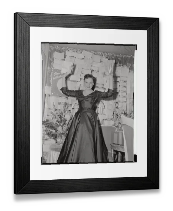 Framed Print : Judy Garland Standing Near Fans Greeting Display Framed Print : Judy Garland Standing Near Fans Greeting Display