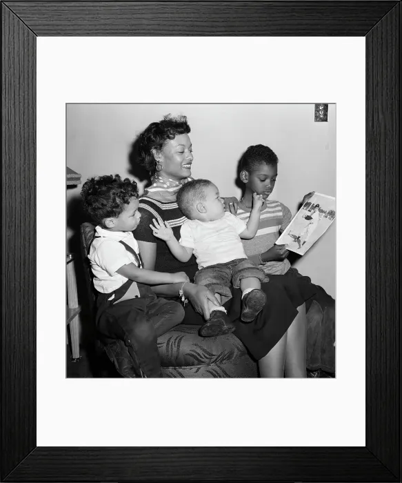 Framed Print : Roy Campanella'S Family Posing W / Picture Framed Print : Roy Campanella'S Family Posing W / Picture