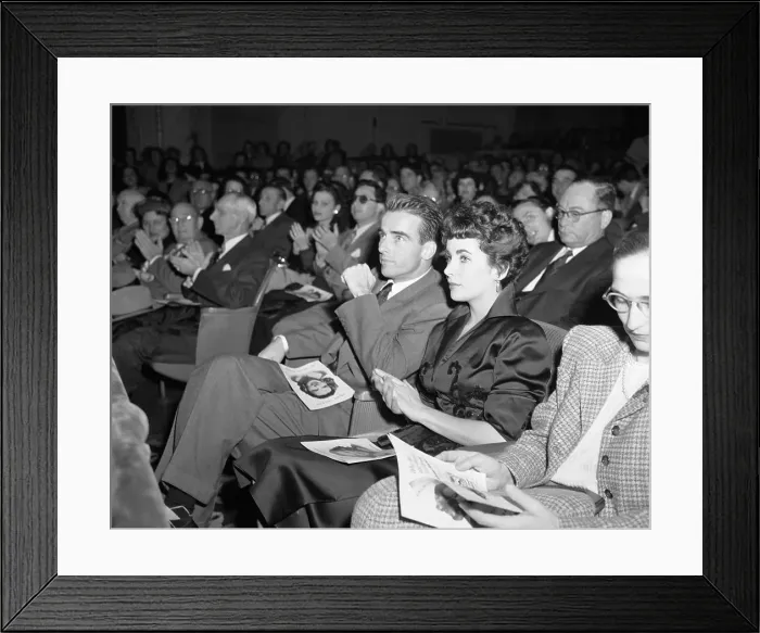 Framed Print : Montgomery Clift and Elizabeth Taylor Framed Print : Montgomery Clift and Elizabeth Taylor