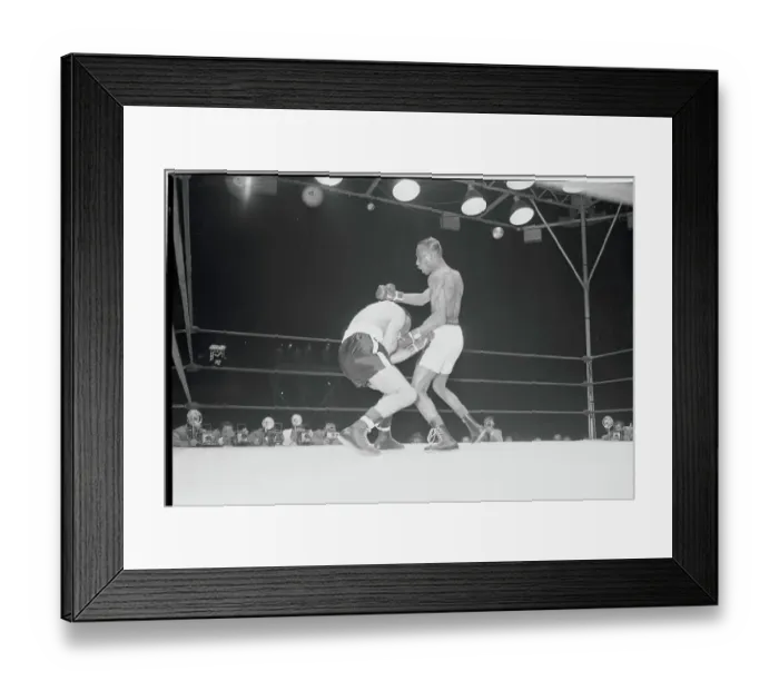 Framed Print : Boxing Action with Willie Pep and Sandy Saddler Framed Print : Boxing Action with Willie Pep and Sandy Saddler