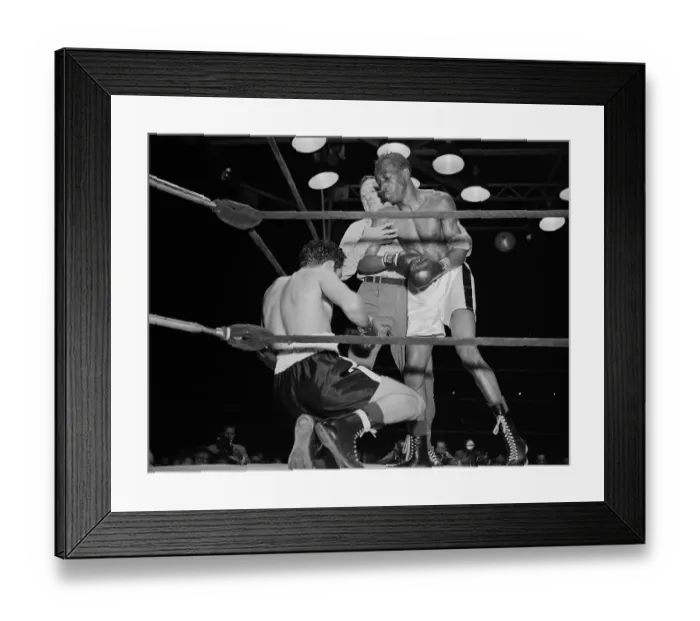 Framed Print : Ray Miller and Sandy Saddler Boxing