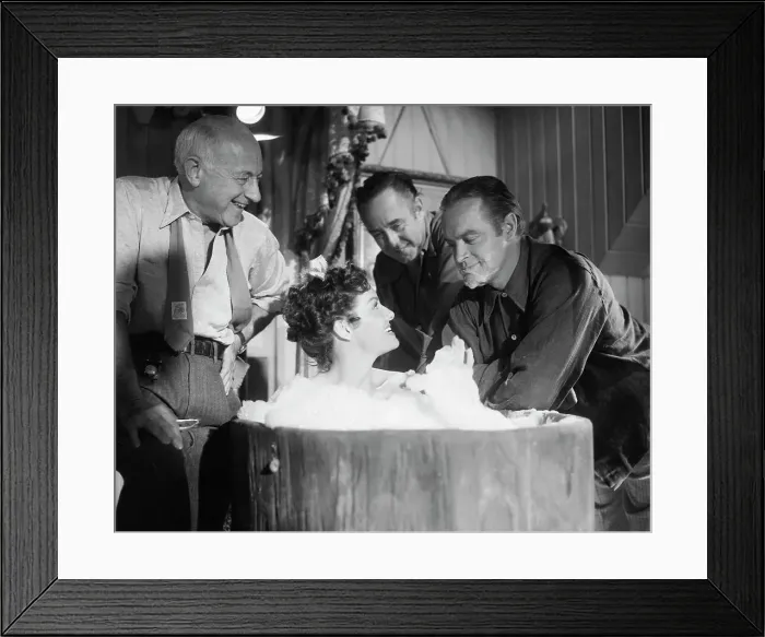 Framed Print : Cecil B. Demille and Friends Oversee Jane Russell's Bathtub Scene Framed Print : Cecil B. Demille and Friends Oversee Jane Russell's Bathtub Scene