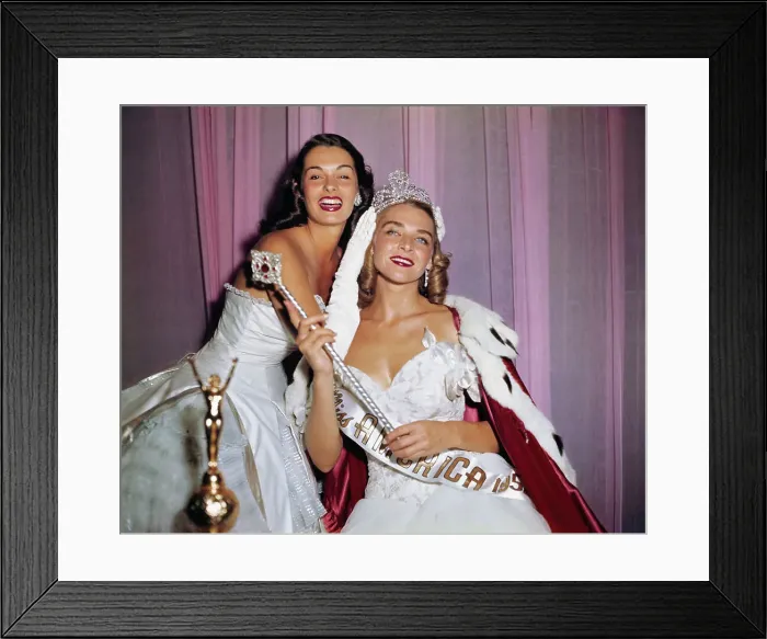 Framed Print : Miss Americas 1951 and 1952 Posing for Camera Framed Print : Miss Americas 1951 and 1952 Posing for Camera