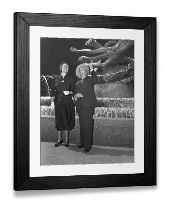 Framed Print : John D. Rockefeller Showing Rockefeller Center to Wife Martha Framed Print : John D. Rockefeller Showing Rockefeller Center to Wife Martha