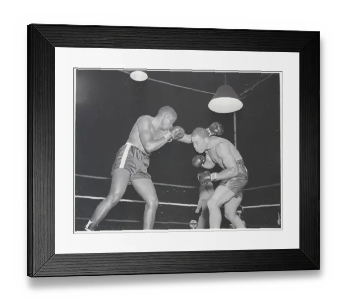 Framed Print : Joe Louis and Jimmy Bivins in Boxing Action Framed Print : Joe Louis and Jimmy Bivins in Boxing Action
