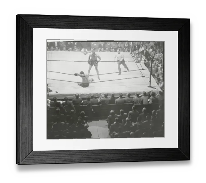 Framed Print : Joe Louis Winning Boxing Match with Lee Savold Framed Print : Joe Louis Winning Boxing Match with Lee Savold