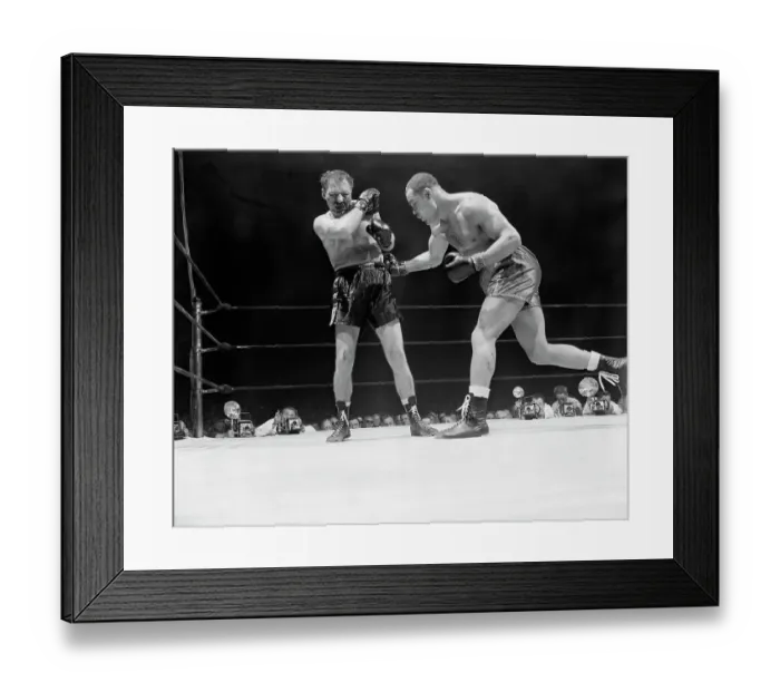 Framed Print : Joe Louis Pummels Hapless, Bloody Oppone Framed Print : Joe Louis Pummels Hapless, Bloody Oppone