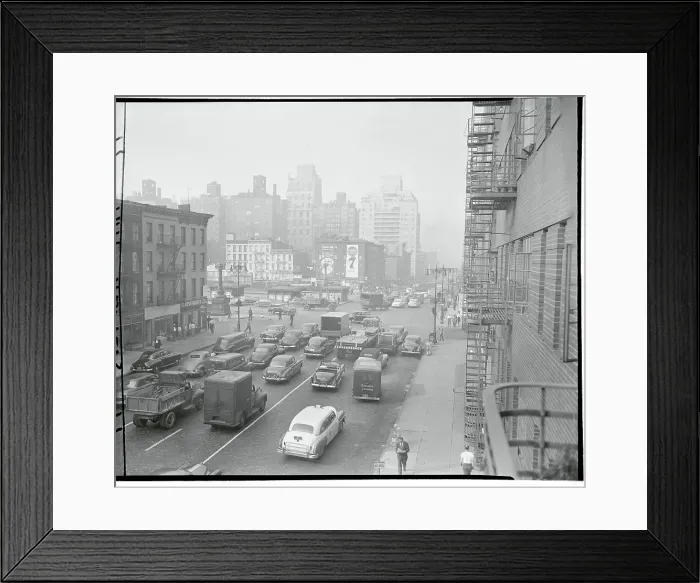 Framed Print : Traffic Jam Due to One Way Streets