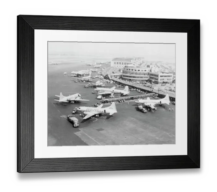 Framed Print : Aerial View of Airplanes at La Guardia Framed Print : Aerial View of Airplanes at La Guardia