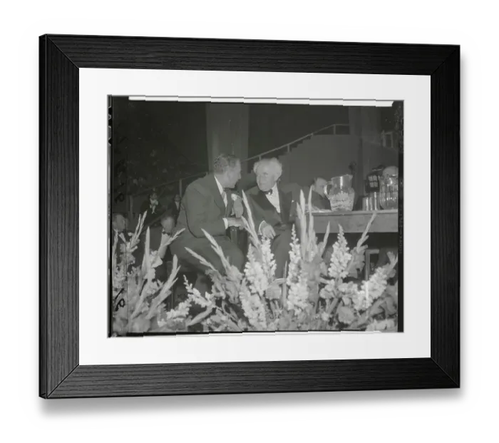 Framed Print : Ben Gurion and Vincent Impelliteri at Podium Framed Print : Ben Gurion and Vincent Impelliteri at Podium