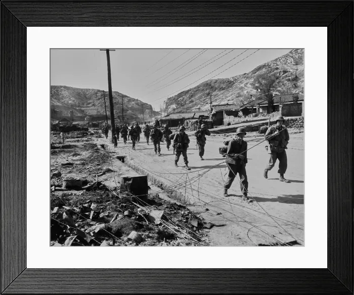 Framed Print : UN Soldiers Near Seoul Framed Print : UN Soldiers Near Seoul