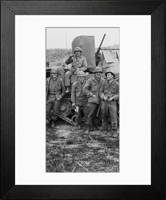 Framed Print : Anti-Aircraft Gunners Posed Smiling Framed Print : Anti-Aircraft Gunners Posed Smiling
