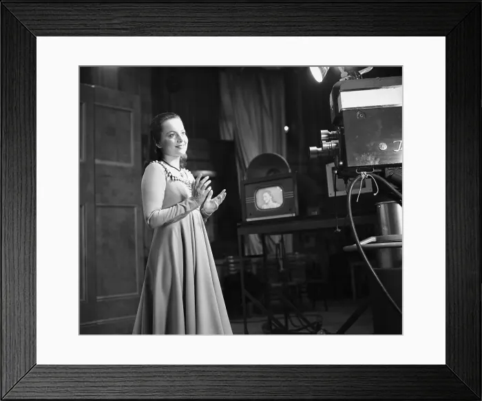 Framed Print : Olivia de Havilland in Early TV Broadcast Framed Print : Olivia de Havilland in Early TV Broadcast