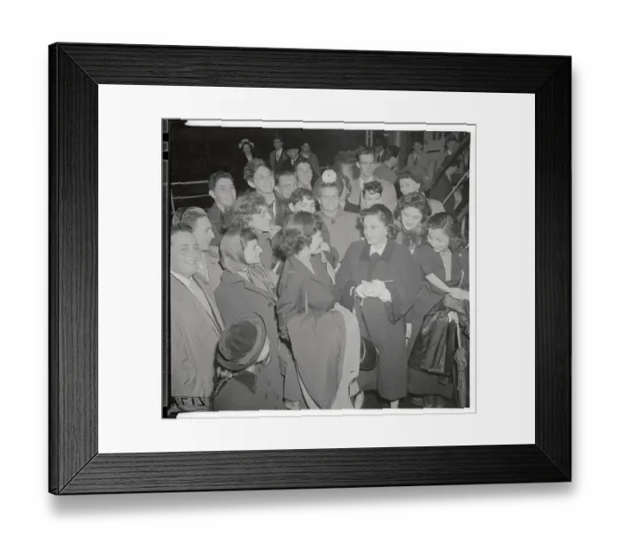 Framed Print : Judy Garland Signing Autograph in Crowd of Fans Framed Print : Judy Garland Signing Autograph in Crowd of Fans