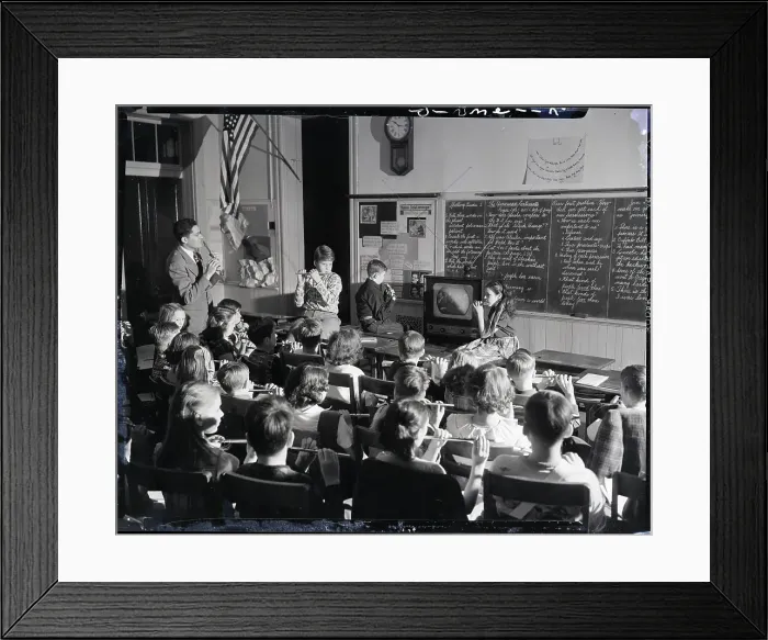 Framed Print : Chidlren Watch Tv In Classroom Framed Print : Chidlren Watch Tv In Classroom