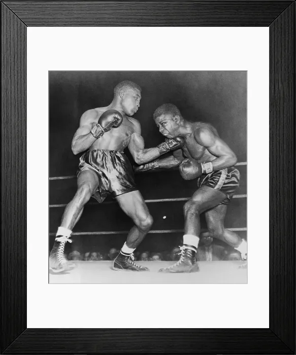Framed Print : Chin-Plasterer