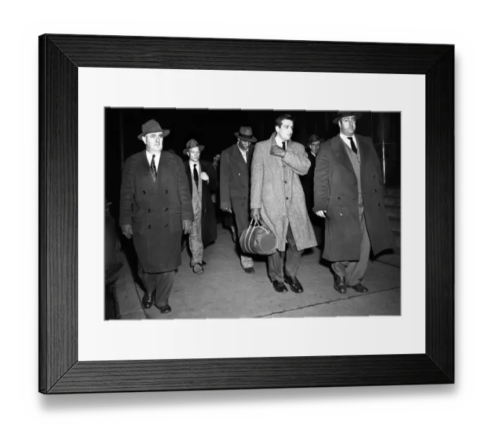 Framed Print : Hoop Stars Held in Fix Framed Print : Hoop Stars Held in Fix