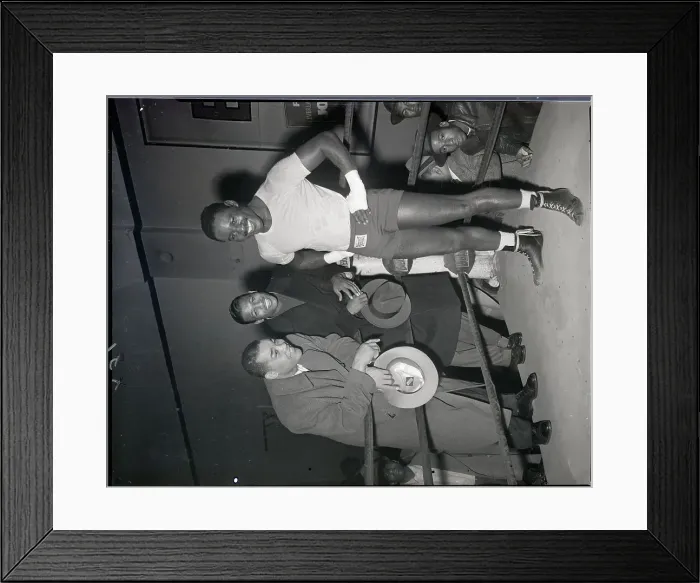 Framed Print : Joe Louis and Sugar Ray Robinson with Ezzard Charles Framed Print : Joe Louis and Sugar Ray Robinson with Ezzard Charles
