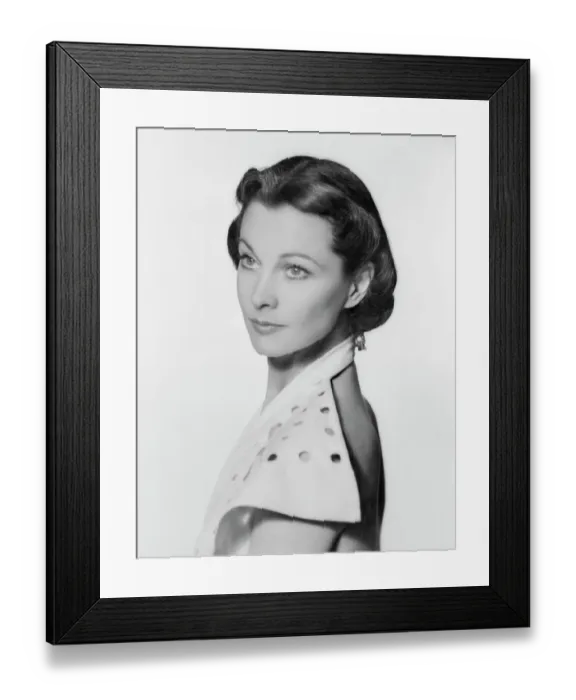 Framed Print : Portrait of Vivien Leigh Framed Print : Portrait of Vivien Leigh