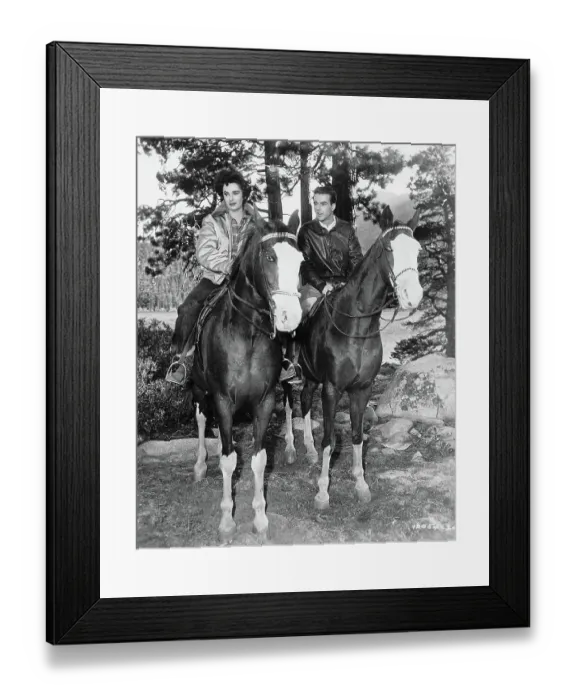 Framed Print : Elizabeth Taylor and Montgomery Clift Framed Print : Elizabeth Taylor and Montgomery Clift