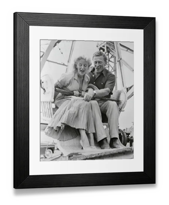 Framed Print : Kirk Douglas and Jan Sterling Riding in Ferris Wheel Framed Print : Kirk Douglas and Jan Sterling Riding in Ferris Wheel
