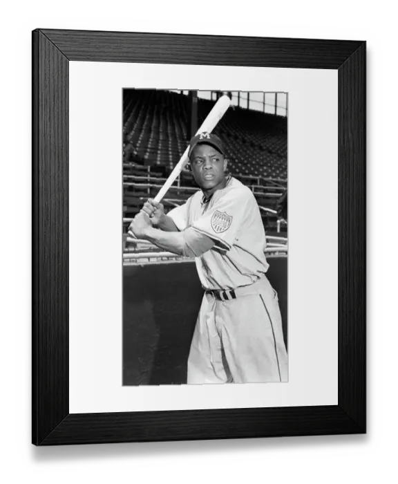 Framed Print : Willie Mays In Rookie Shot Framed Print : Willie Mays In Rookie Shot