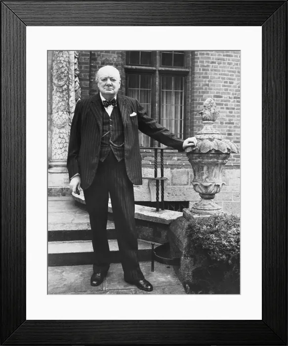 Framed Print : Winston Churchill Framed Print : Winston Churchill