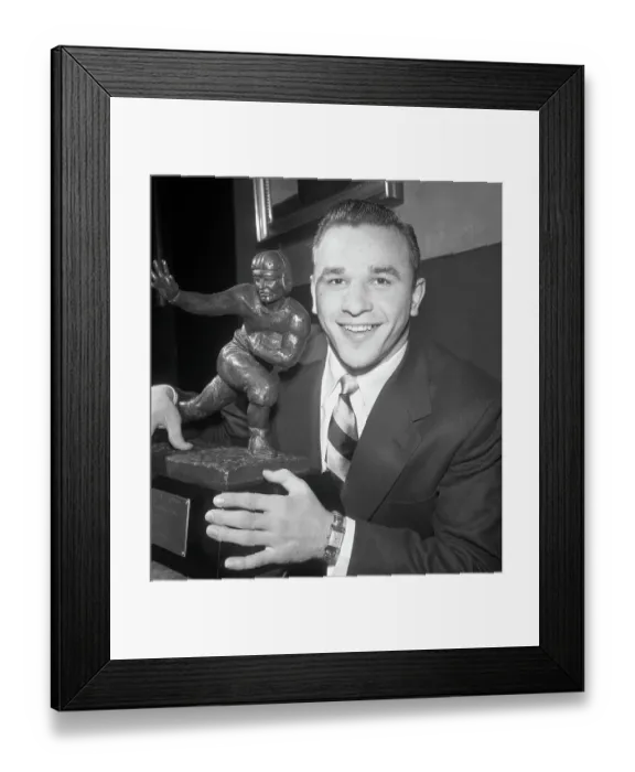Framed Print : Janowicz Gets Heisman Trophy Framed Print : Janowicz Gets Heisman Trophy